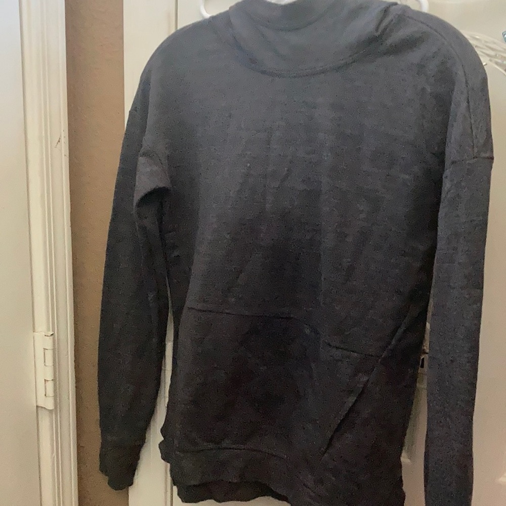 Children’s athletic works hooded tee large